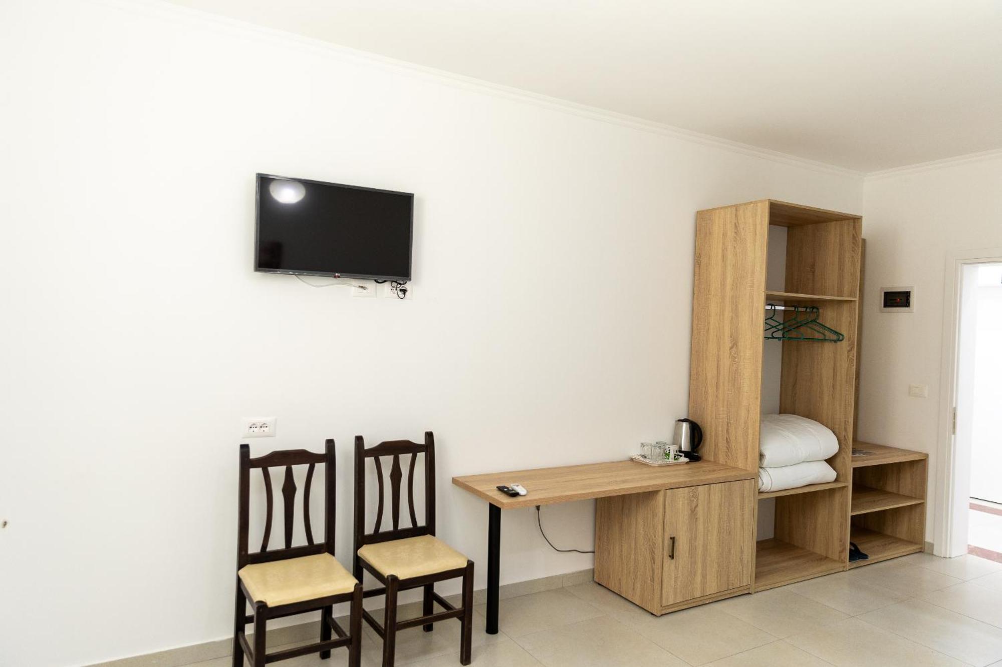 Hotel Paradise Shkodër 外观 照片