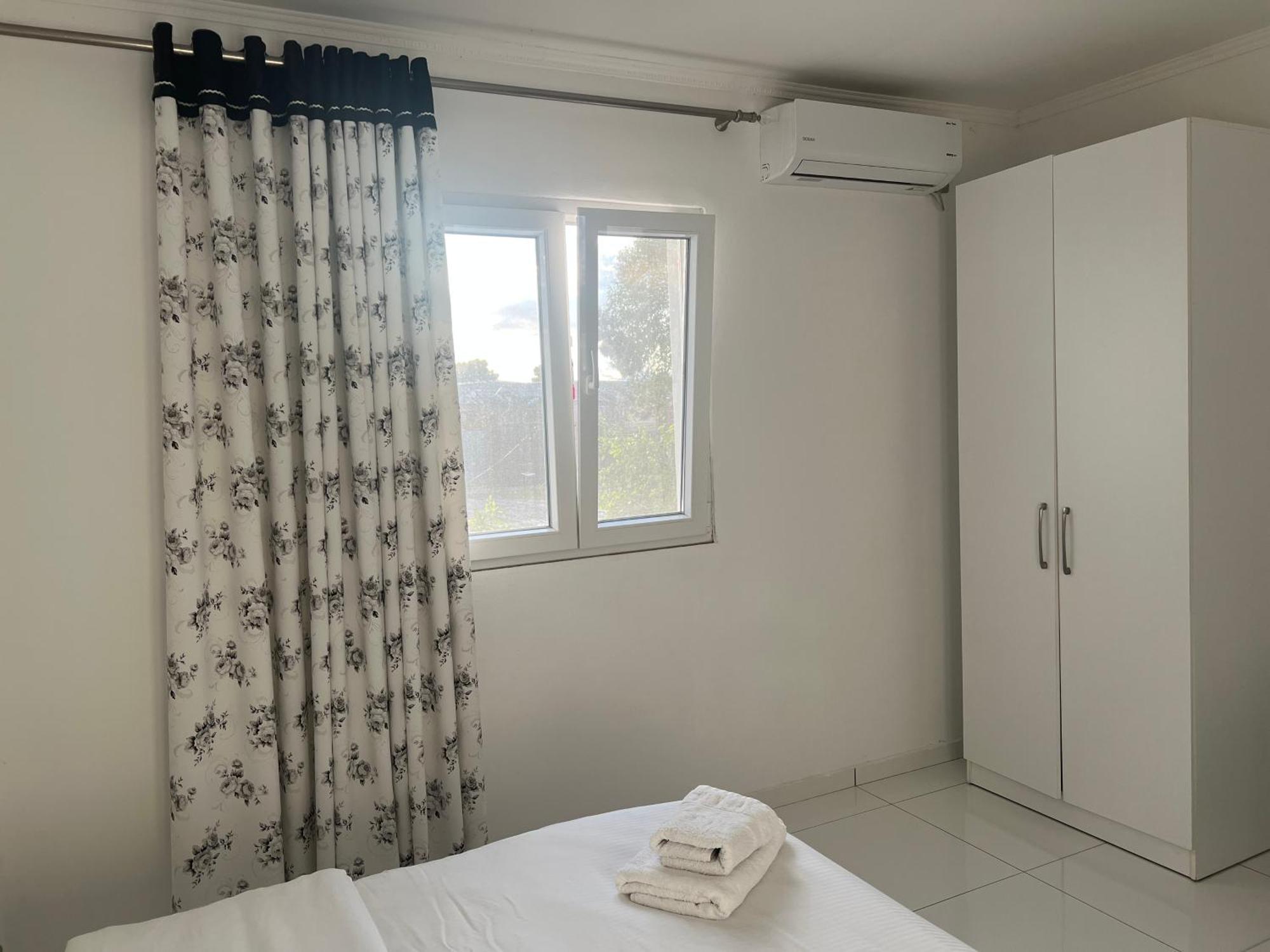 Hotel Paradise Shkodër 外观 照片